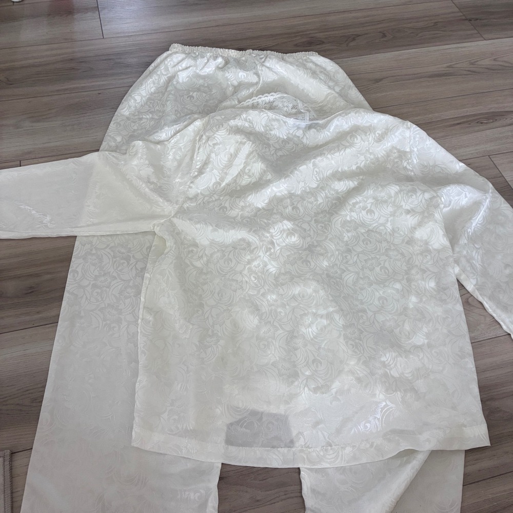 Val Mode Lingerie Vintage Pajama Ivory Floral Jacquard Lace Sequin Large wedding